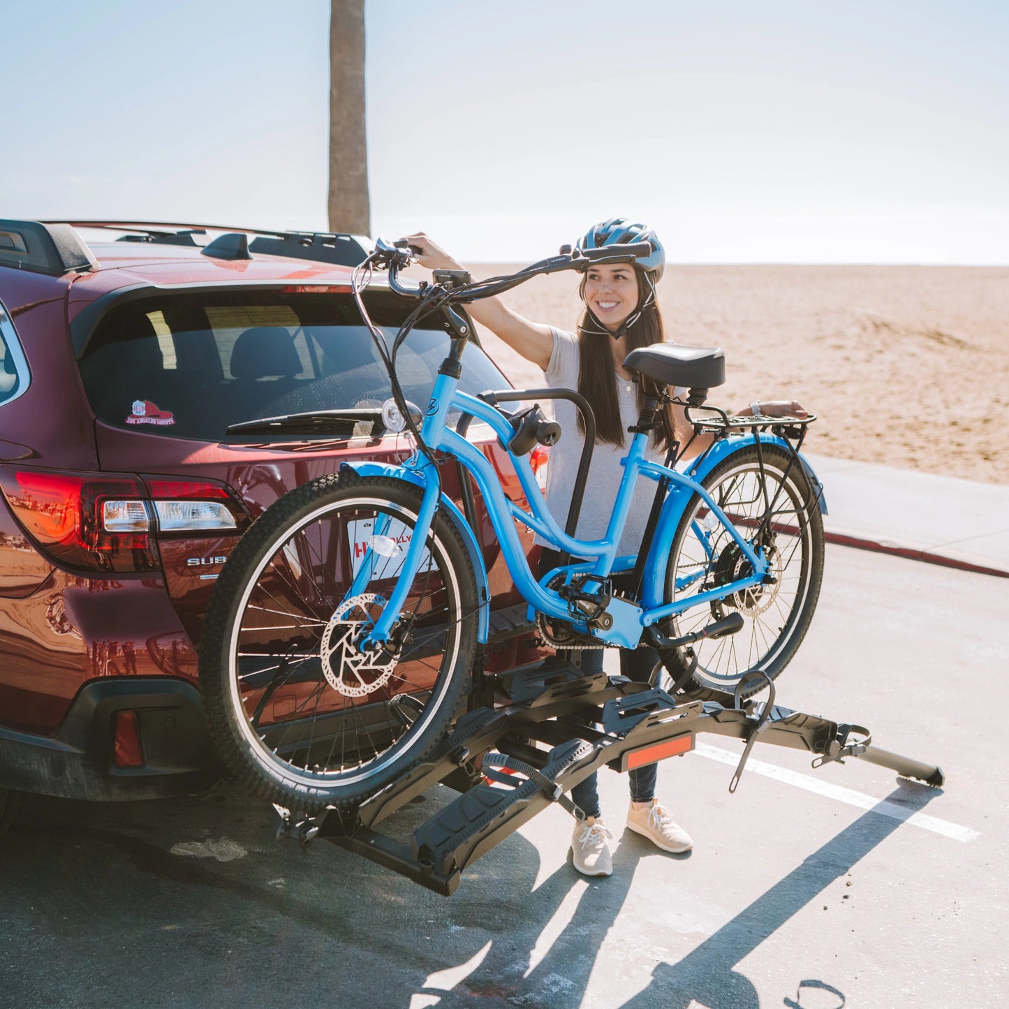 Hollywood Racks Destination E 2-Bike Hitch Rack - HR4500
