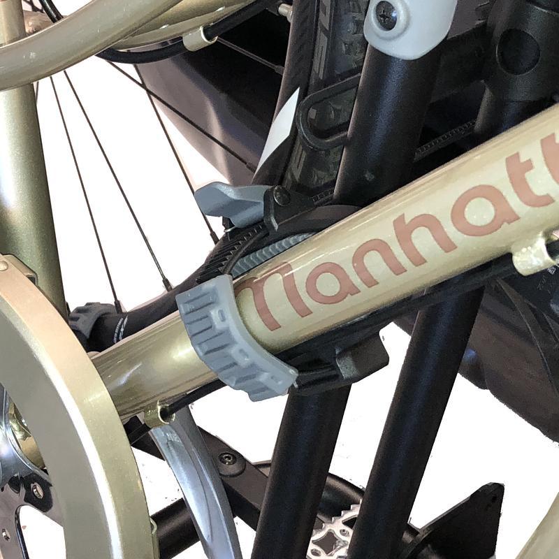 Hollywood Racks Destination 4 Bike Hitch Rack - HR4000 Ratchet Strap